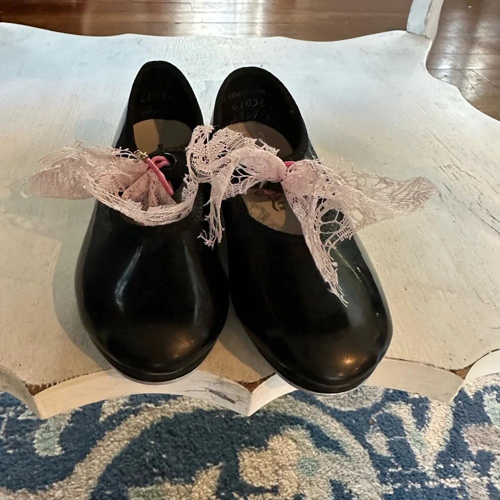 Black Vintage Tap Shoes